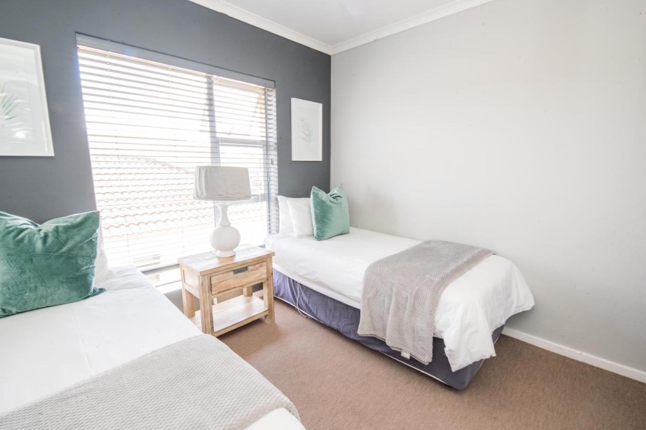 Goose Valley Golf Estate Unit J6 普勒滕贝格湾 外观 照片